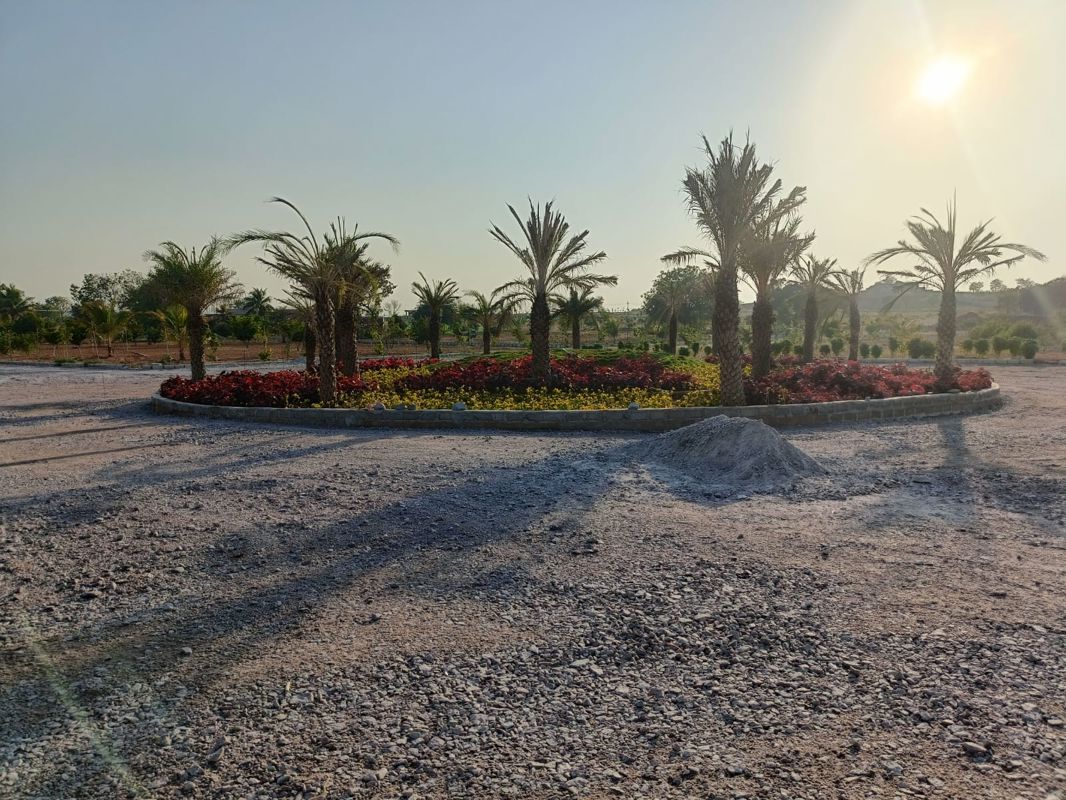 Plot For Sale in Shamirpet