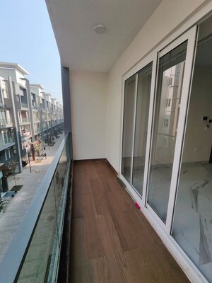 Balcony in 3.5 BHK Builder Floor at Smart World Gems, Sector 89 – for Rent