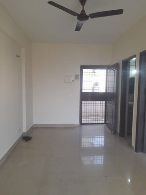 1 BHK Apartment For Rent in Aditya Celebrity Homes, Sector 76