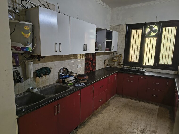 Kitchen, builder-floor 1 RK 500 Sq.Ft. Builder Floor In Sector 28 Gurgaon 10325996