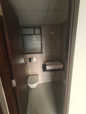 Bathroom in 1 BHK Apartment at Mahindra Alcove, Chandivali – for Rent