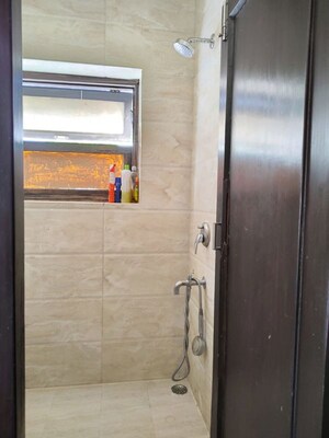 Bathroom in 3 BHK Builder Floor at Delhi Cantonment – for Rent