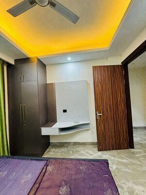 Bedroom in 3 BHK Builder Floor at Medi City – for Rent