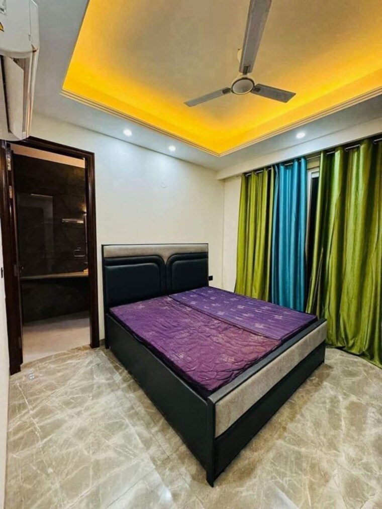 Bedroom, medi city 3 Bedroom 160 Sq.Yd. Builder Floor In Medi City Gurgaon 10326015