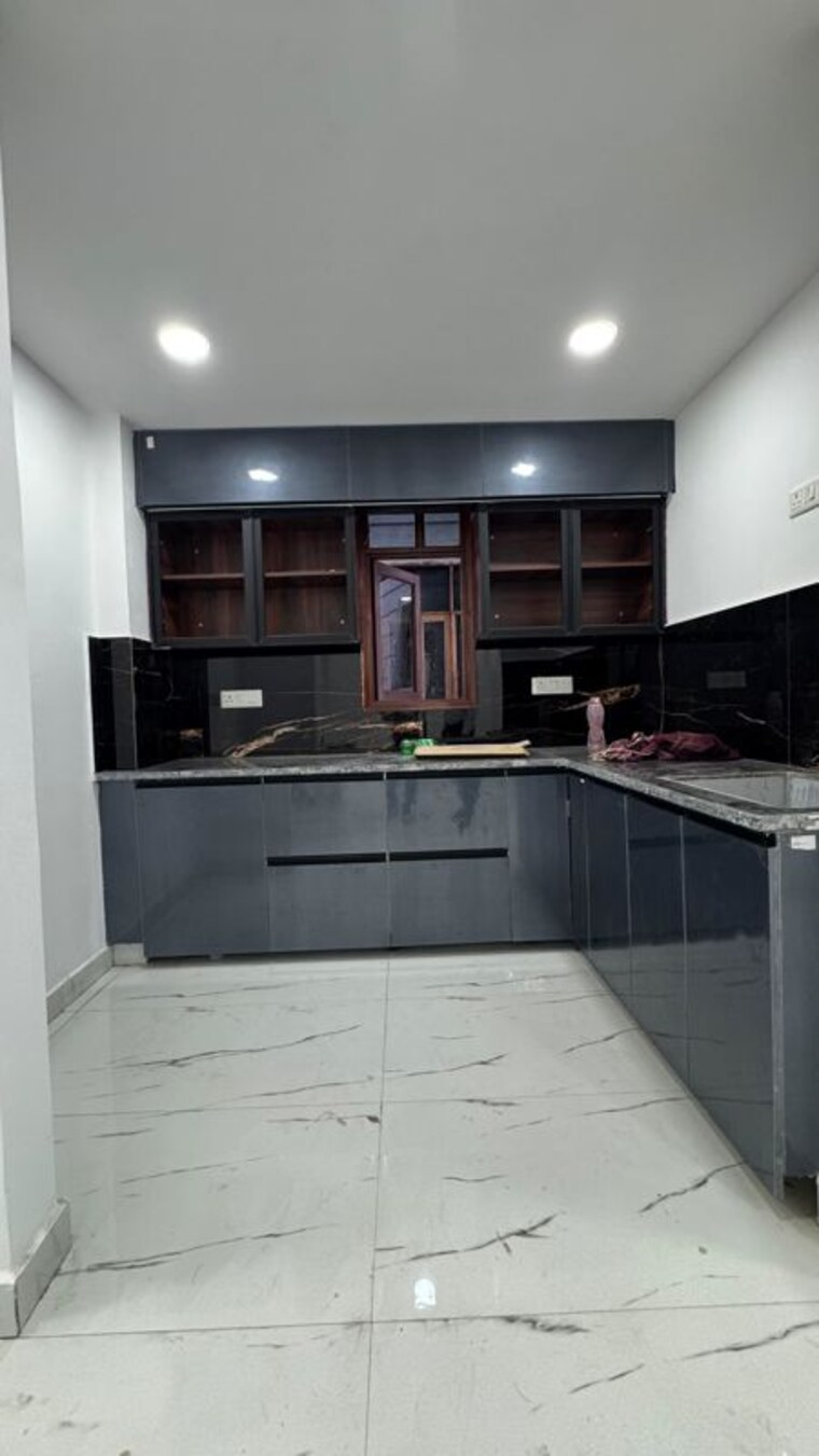 Kitchen, chattarpur 3 Bedroom 1300 Sq.Ft. Apartment In Chattarpur Delhi 10326023