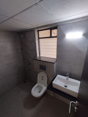 Bathroom in 2 BHK Apartment at Mahindra Alcove, Chandivali – for Rent