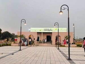  Plot – Exterior View View at Madhavaram - for Sale