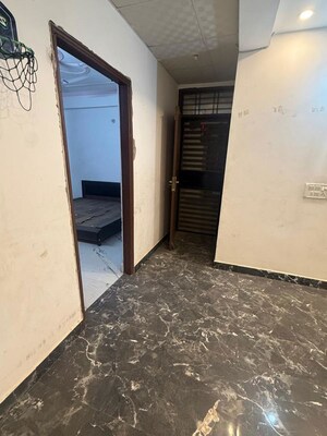 Room in 3 BHK Apartment at Hindon Vihar, Sector 49 – for Rent