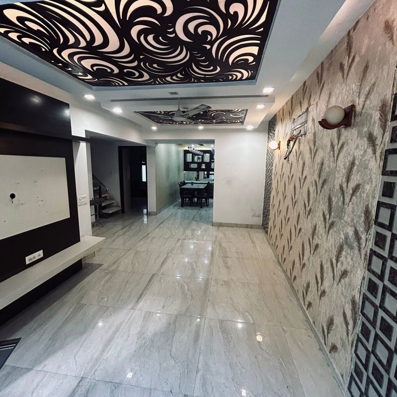 4 BHK Apartment For Sale in Mayur Vihar