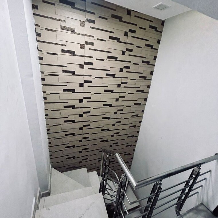 undefined, mayur vihar 4 Bedroom 1510 Sq.Ft. Apartment In Mayur Vihar Delhi 10263012