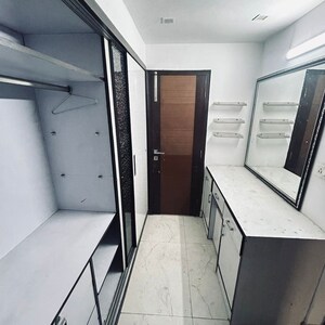  4 BHK Apartment at Mayur Vihar – for Sale