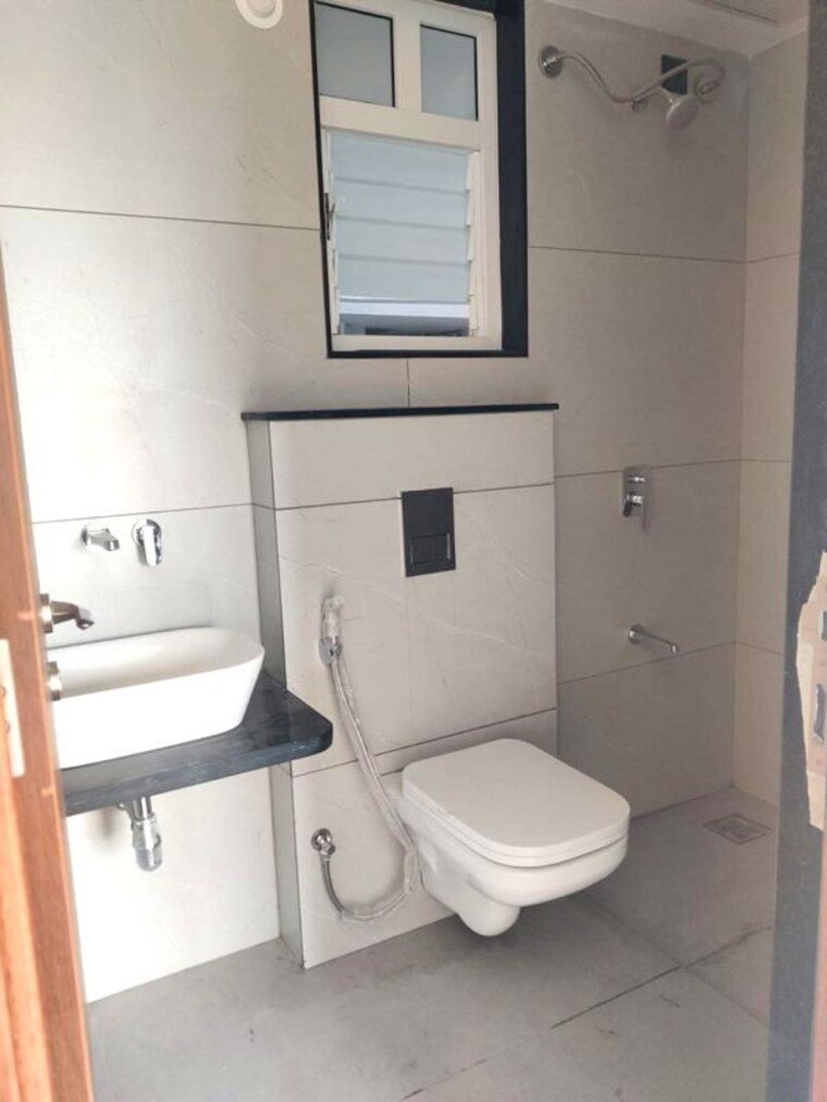 Bathroom, pristine-allure 2 Bedroom 752 Sq.Ft. Apartment In Kharadi Pune 10326049