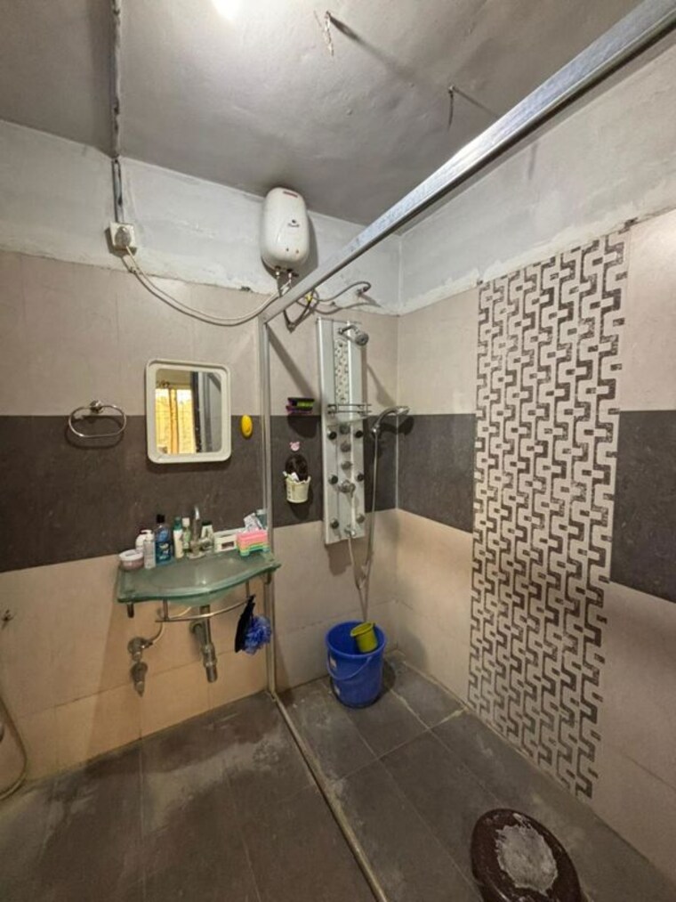 Attached Bathroom, ssd-sai-marigold 3 Bedroom 1500 Sq.Ft. Apartment In Pimple Saudagar Pune 10326104