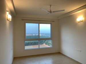 Room in 3 BHK Apartment at Bhartiya Nikoo Homes, Thanisandra Main Road – for Rent