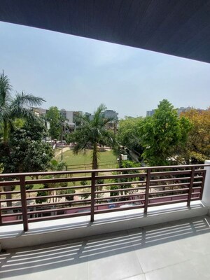 Balcony in 3 BHK Builder Floor at Krishna Kunj Apartments Noida, Sector 73 – for Sale