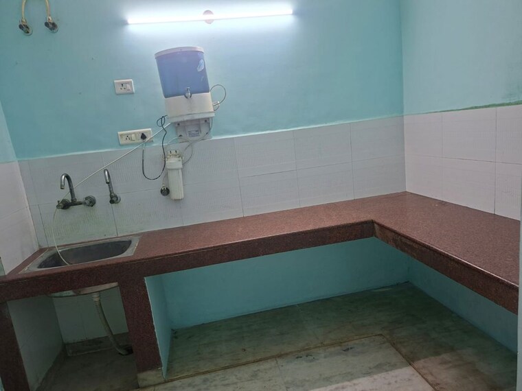 Kitchen, sector 100 2 Bedroom 162 Sq.Mt. Builder Floor In Sector 100 Noida 10326157