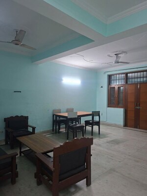 Room in 2 BHK Builder Floor at Sector 100 – for Rent