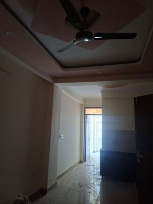 Room in 1 BHK Builder Floor at Ashu Apartment, Sector 49 – for Rent