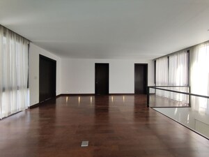 Room in 4 BHK Villa at Prestige Golfshire, Nandi Hills – for Rent