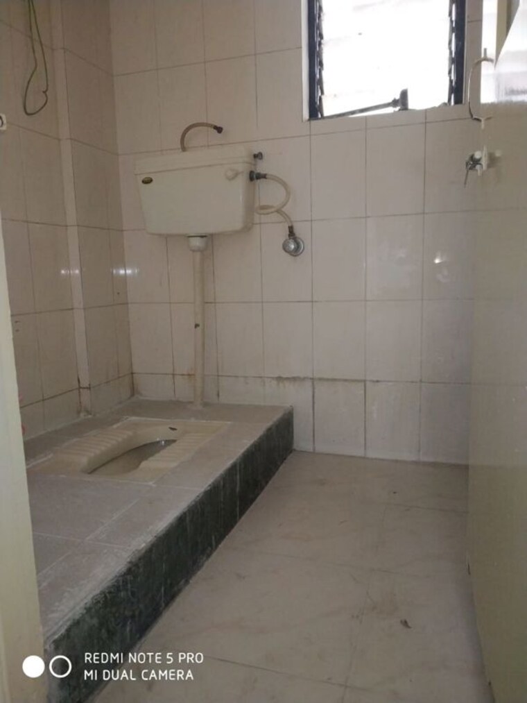 Bathroom, vijay-nagar-chs 2 Bedroom 850 Sq.Ft. Apartment In Dhayari Pune 10326229
