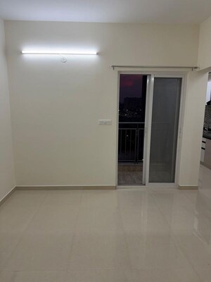 Room in 2 BHK Apartment at Bren Northern Lights, Jakkuru – for Rent