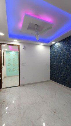 2 BHK + Pooja Room Builder Floor For Rent in Govindpuri