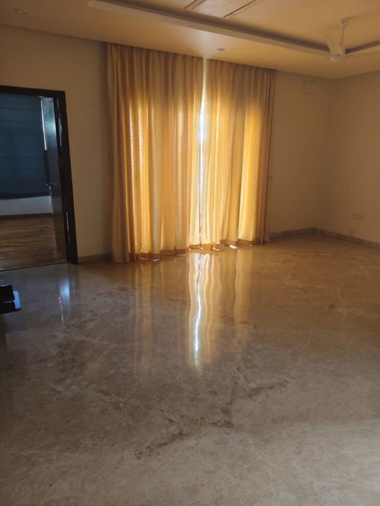 Room, sri-sreenivasa-esmeralda-fortune 5 Bedroom 6000 Sq.Ft. Apartment In Kondapur Hyderabad 10326269