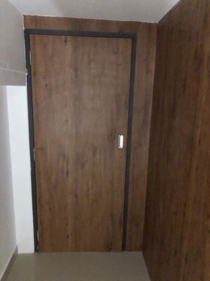 Furnished Amenities in  Office Space at Haware Fantasia, Vashi Sector 28 – for Rent