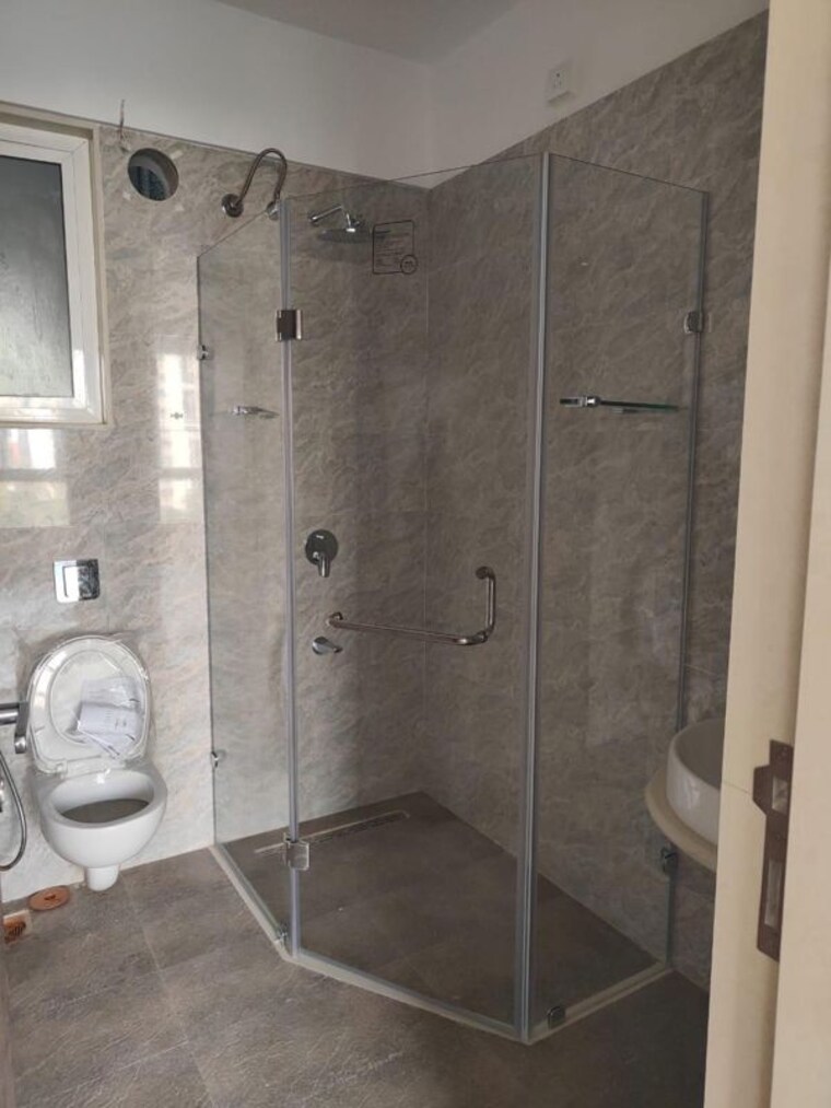 Bathroom, vtp-solitaire 2 Bedroom 781 Sq.Ft. Apartment In Baner Pune 10326296