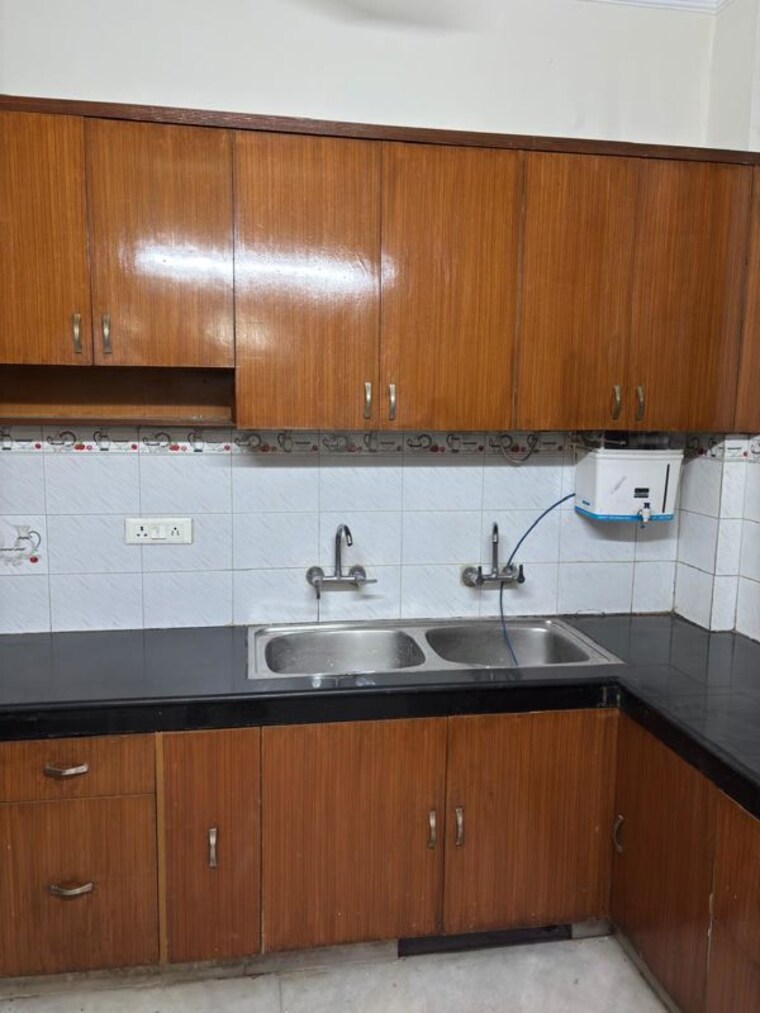 Kitchen, sector 39 2 Bedroom 1500 Sq.Ft. Builder Floor In Sector 39 Gurgaon 10326350