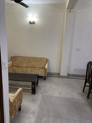 Bedroom in 2 BHK Builder Floor at Sector 39 – for Rent