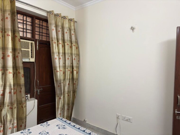 Balcony, sector 39 2 Bedroom 1500 Sq.Ft. Builder Floor In Sector 39 Gurgaon 10326350