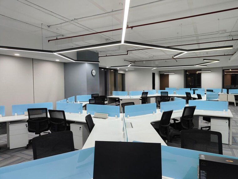 Team Area, fergusson college road Commercial Office Space 6800 Sq.Ft. In Fergusson College Road Pune 10326564