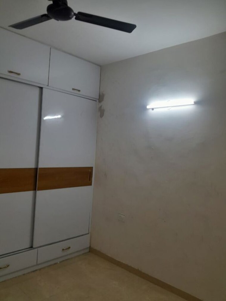 Room, signature-global-park-4-and-5 2.5 Bedroom 1120 Sq.Ft. Builder Floor In Sohna Sector 36 Gurgaon 10326548