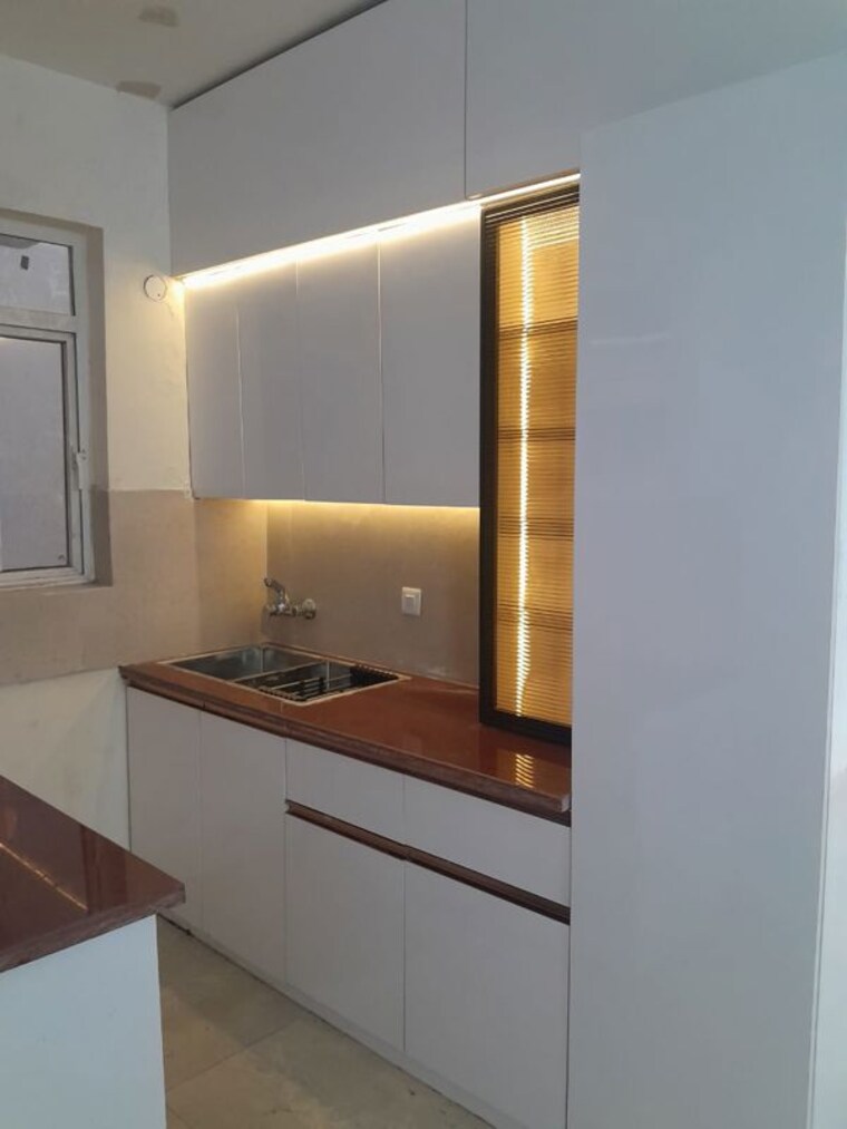 Kitchen, signature-global-park-4-and-5 2.5 Bedroom 1120 Sq.Ft. Builder Floor In Sohna Sector 36 Gurgaon 10326548