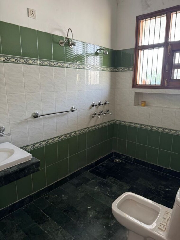 Kitchen, sector 2 5 Bedroom 3200 Sq.Ft. Independent House In Sector 2 Panchkula 10326610