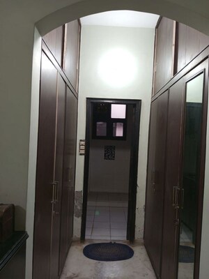 Building Lobby in 4 BHK Builder Floor at Green Fields Colony – for Rent