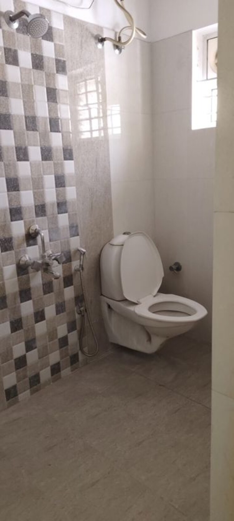 Bathroom, cambridge layout 2 Bedroom 900 Sq.Ft. Apartment In Cambridge Layout Bangalore 10326645