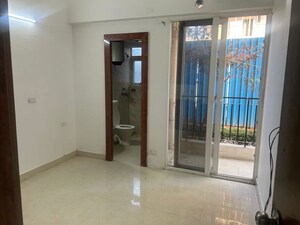 Room in 2 BHK Apartment at Signature The Serenas, Sohna Sector 36 – for Rent