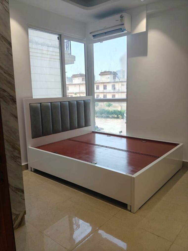 Room, signature-global-city-63a 2 Bedroom 850 Sq.Ft. Apartment In Sector 63a Gurgaon 10326662