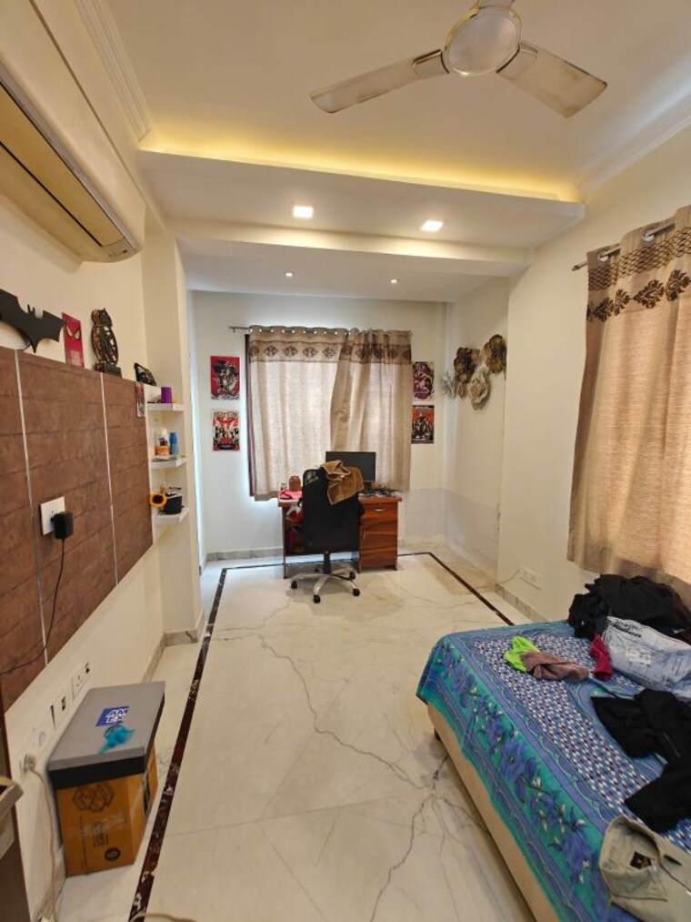 Master Bedroom, saurabh-niwas 2 Bedroom 1600 Sq.Ft. Builder Floor In Sector 40 Gurgaon 10326715