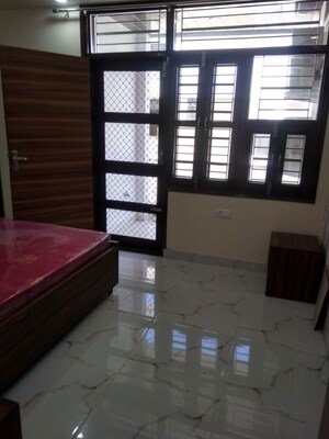 Staircase in 2 BHK Builder Floor at Dcm – for Rent