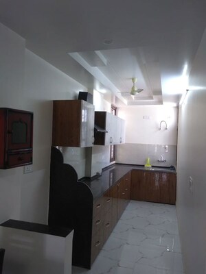 Kitchen in 2 BHK Builder Floor at Dcm – for Rent