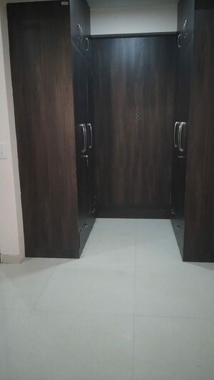 Room in 3 BHK Builder Floor at Huda Staff Colony, Sector 46 – for Rent