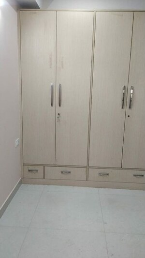 Bathroom in 3 BHK Builder Floor at Huda Staff Colony, Sector 46 – for Rent