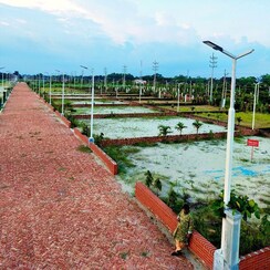 Plot For Sale in Sathnur