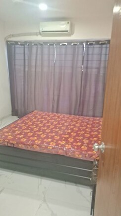 2 BHK Apartment For Rent in Lake avenue CHS