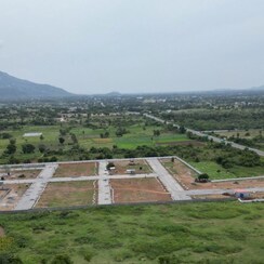 Plot For Sale in Sathnur