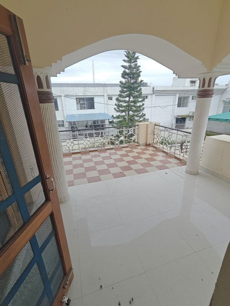 Balcony, design-arcade 3 Bedroom 2100 Sq.Ft. Independent House In Chandrabani Dehradun 10309988