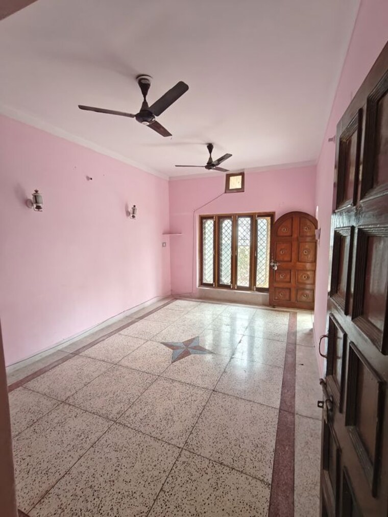 Balcony, design-arcade 3 Bedroom 2100 Sq.Ft. Independent House In Chandrabani Dehradun 10309988